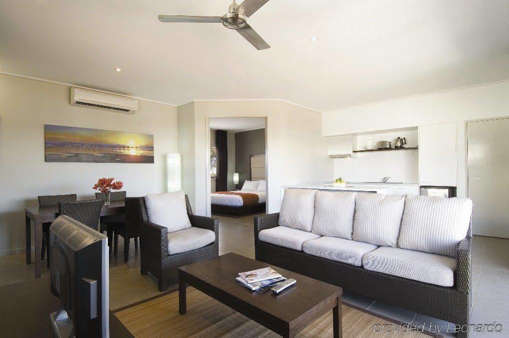 Oaks Cable Beach Resort Esterno foto