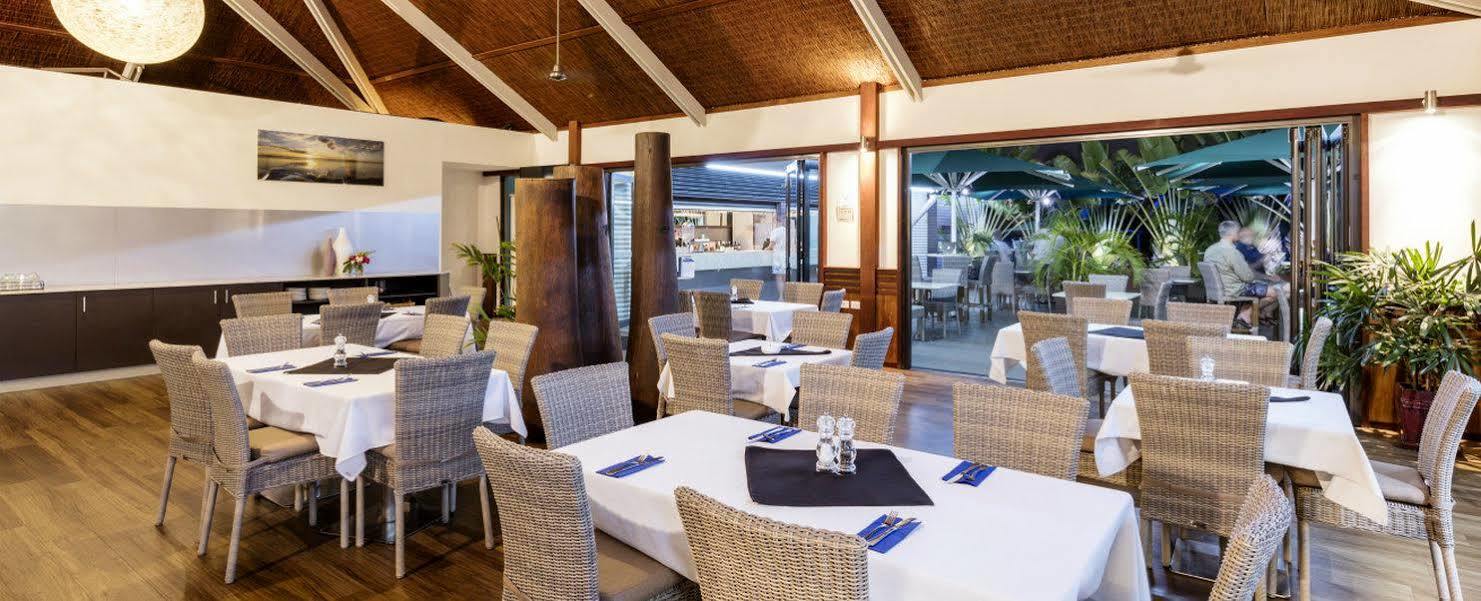 Oaks Cable Beach Resort Esterno foto